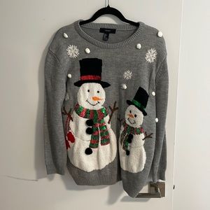 Christmas sweater with snowmen!